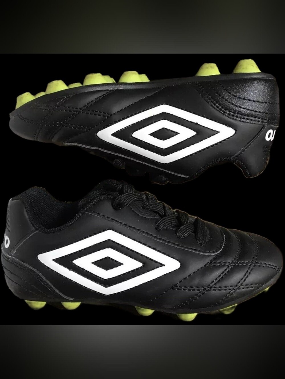 Umbro Youth Classico Soccer Cleats- Black & White, Neon Lime Green Studs NWOT